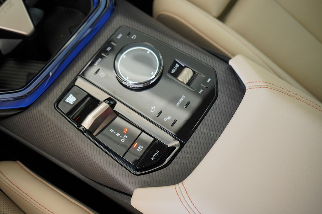 Thumbnail: 2025 BMW X3 - 19