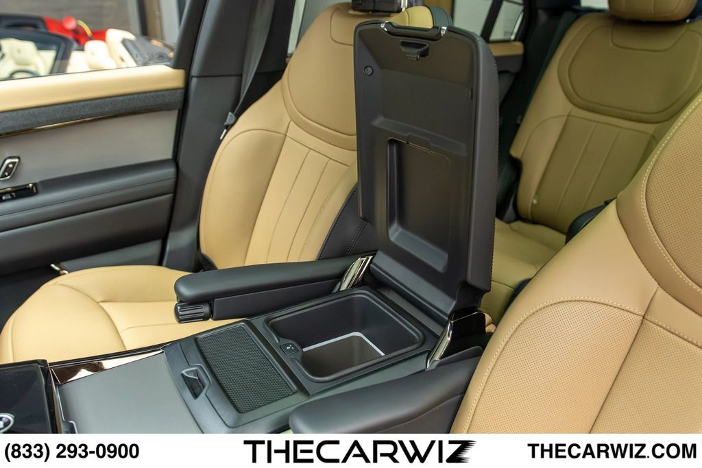 2025 Land Rover Range Rover Sport