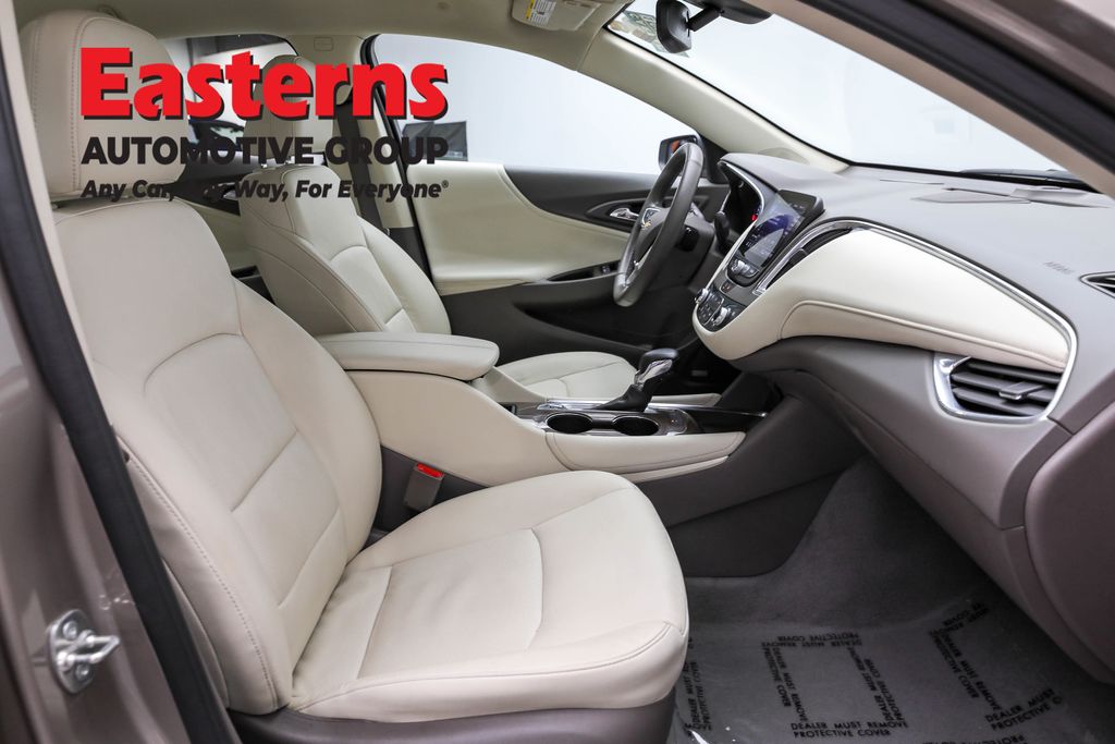 Used 2024 Gray Chevrolet LT image 25