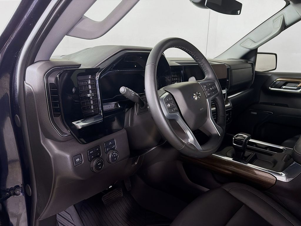 Used 2024 Chevrolet Silverado 1500 Truck
