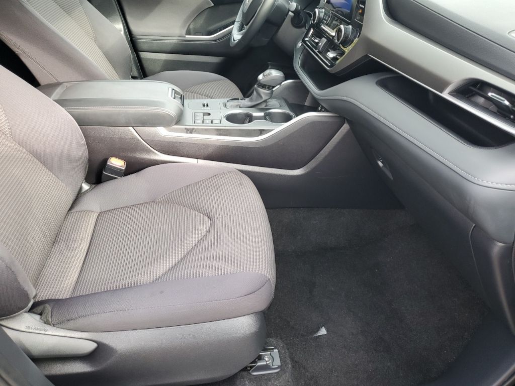 Used Car 2025 Toyota Highlander  Limited For Sale Under $40,000 In Austin, Texas