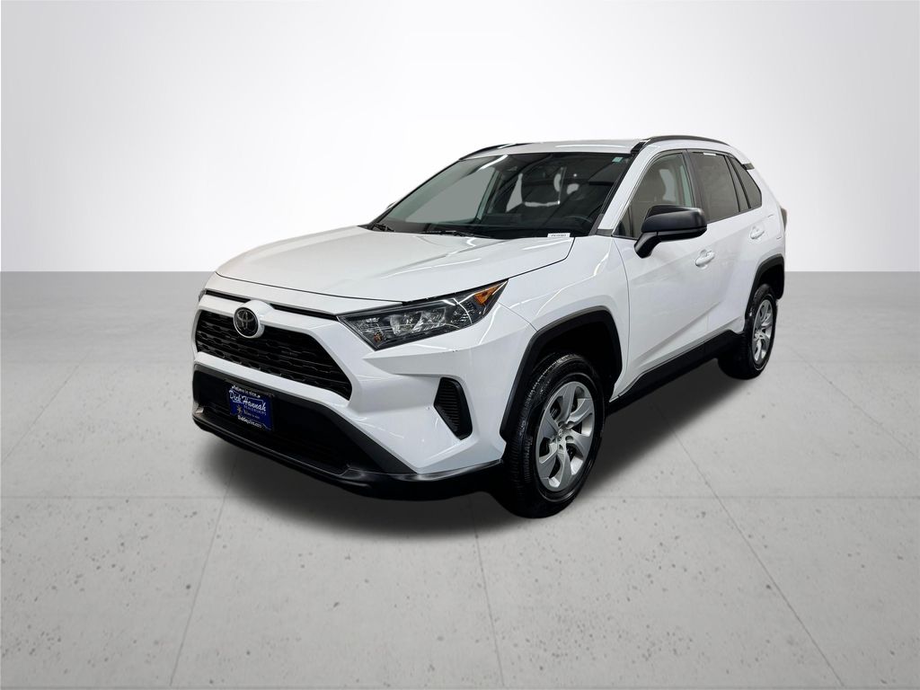 2020 Toyota RAV4 LE