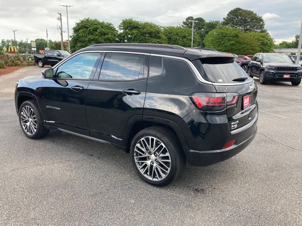 New 2024 Black Jeep Limited image 3