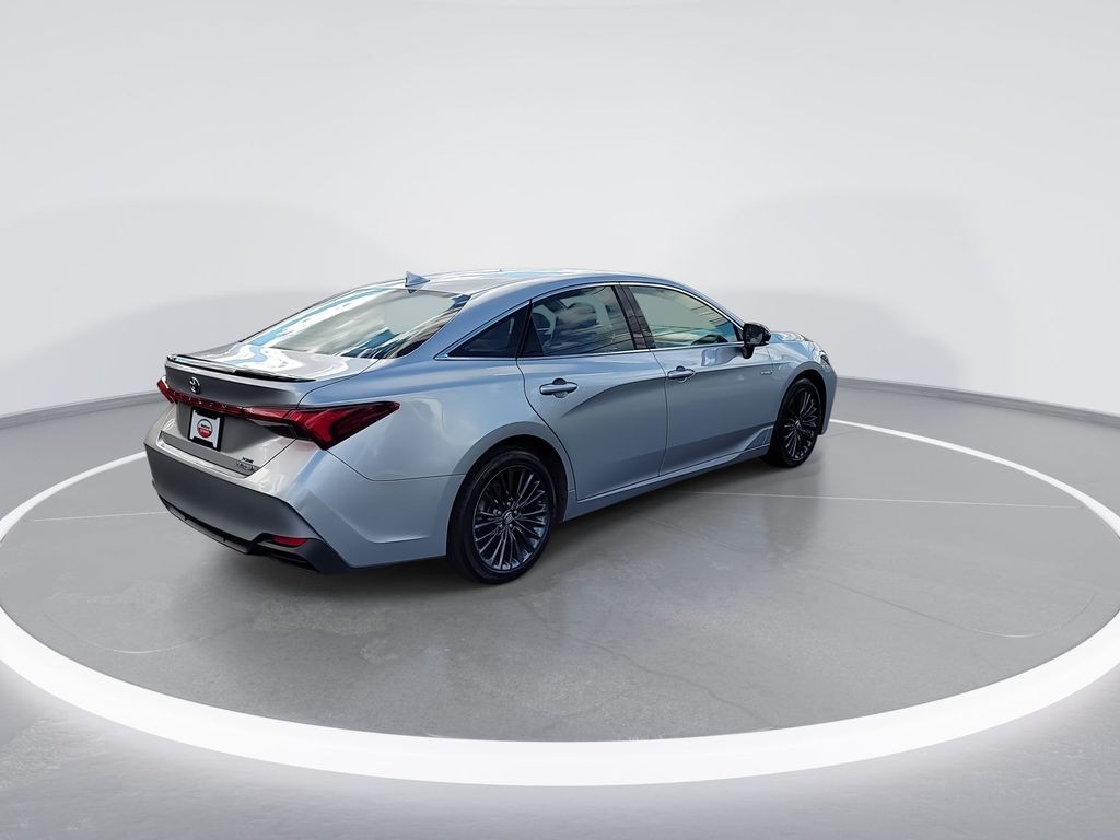 2019 Toyota Avalon XSE 8