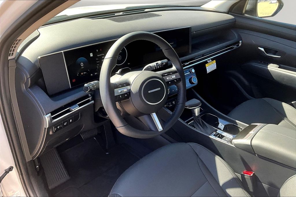 New 2026 White Hyundai SEL Premium image 7