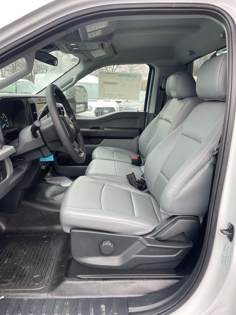 2025 Ford F-450 Chassis XL