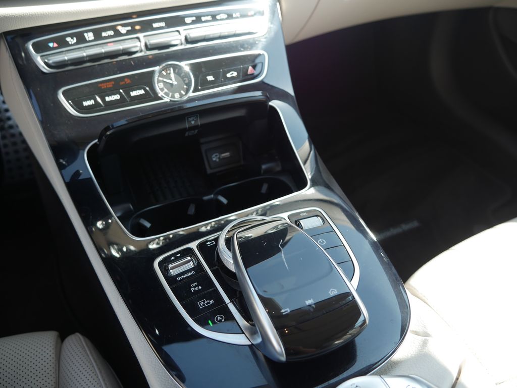 Thumbnail: 2018 Mercedes-Benz E-Class - 28