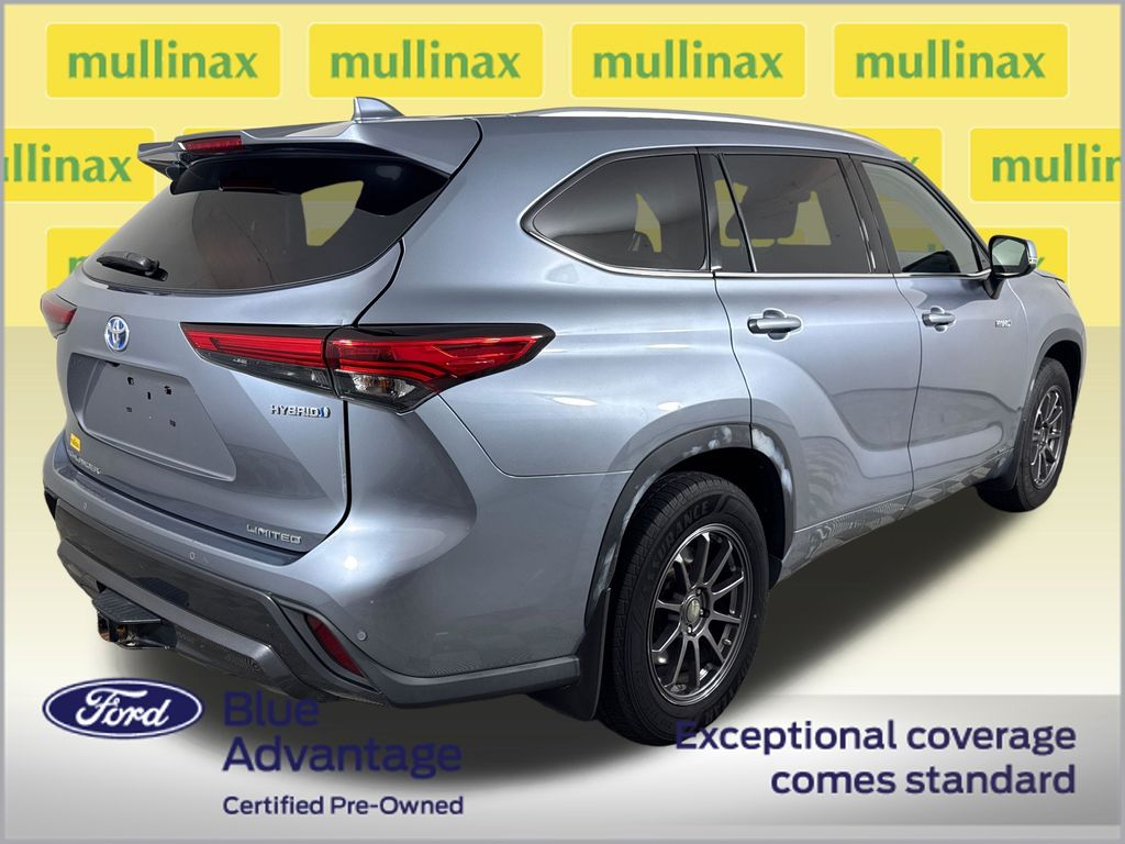 Certified Used 2021  Toyota Limited image 4