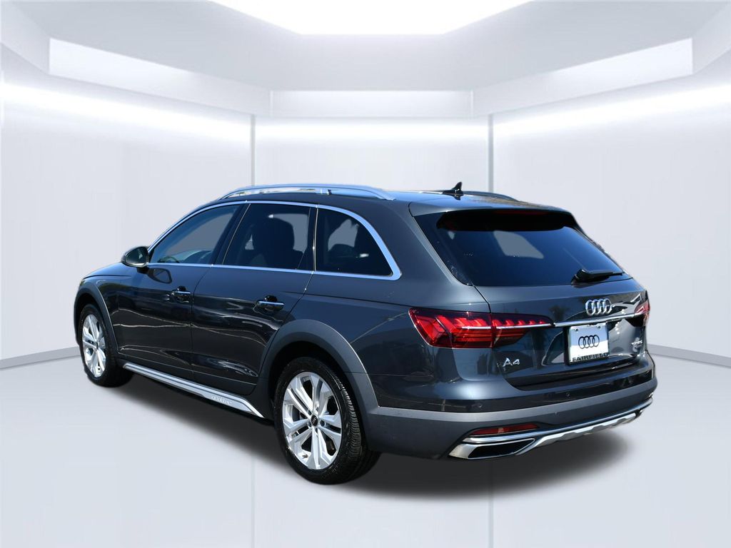 Thumbnail: 2023 Audi A4 - 4