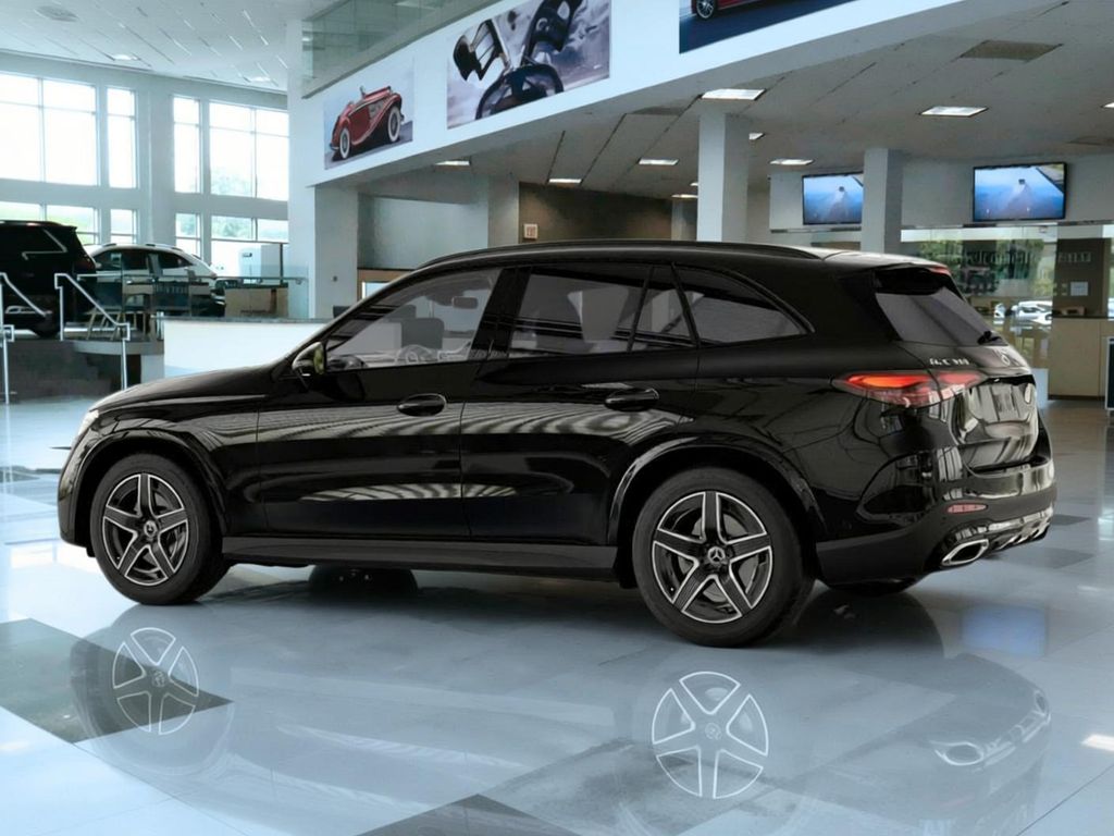 Thumbnail: 2027 Mercedes-Benz GLC - 30