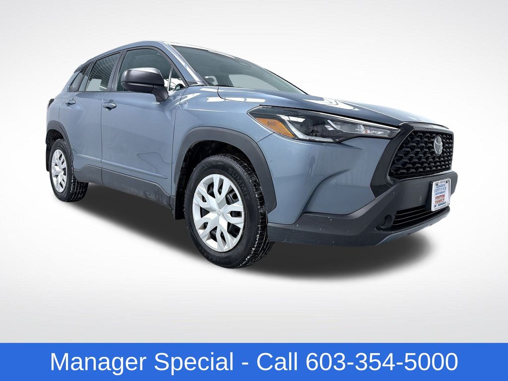 2023 Toyota Corolla Cross L's photo