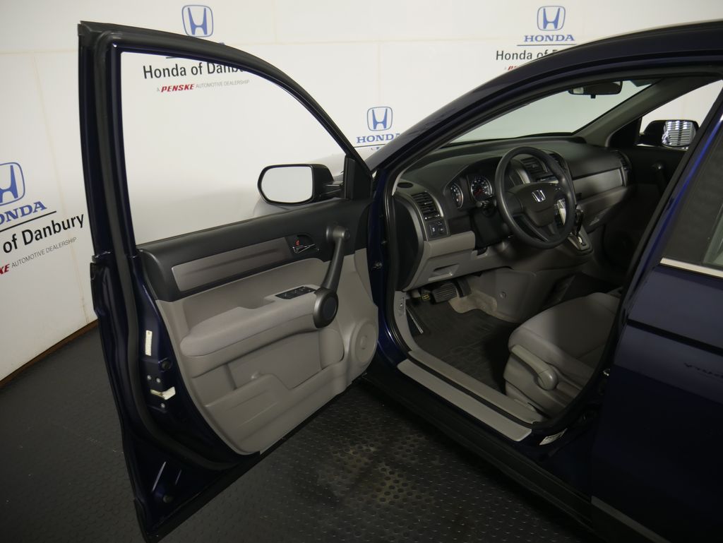 2011 Honda CR-V LX 10
