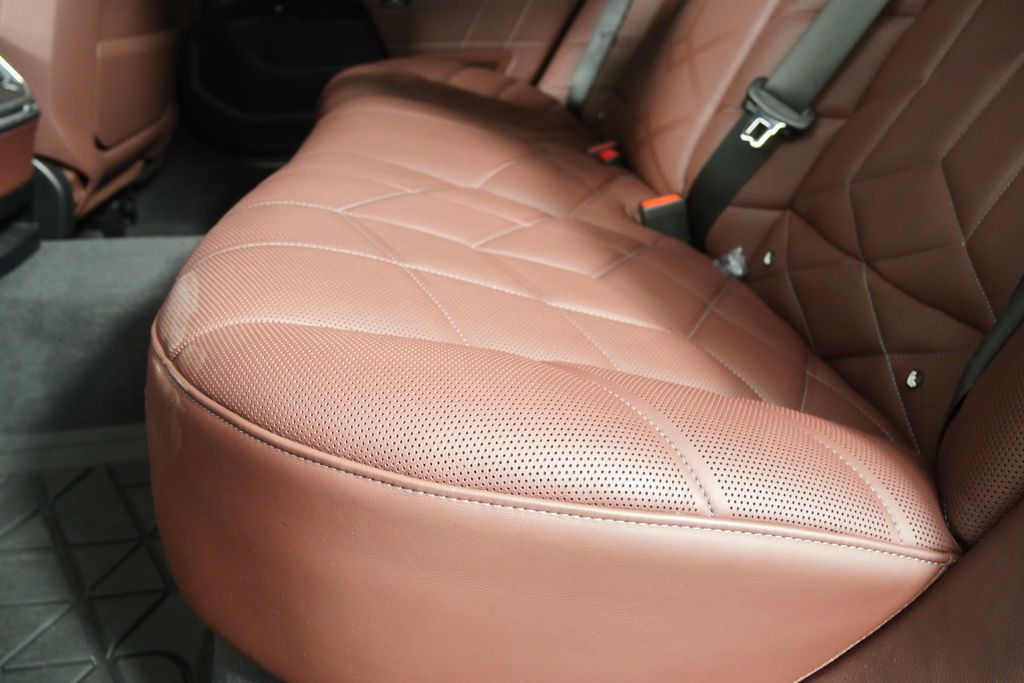 Thumbnail: 2023 BMW 7 Series - 15