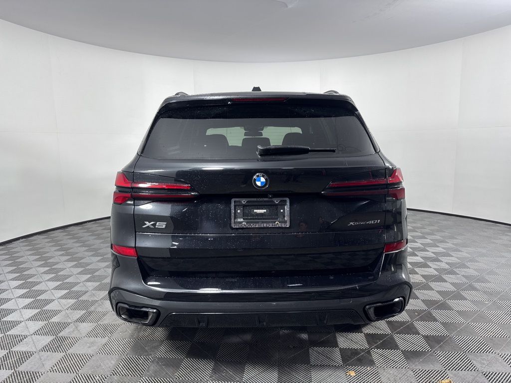 Thumbnail: 2024 BMW X5 - 6