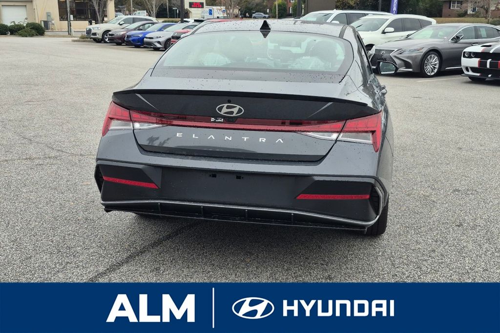 New 2026 Gray Hyundai SEL Sport image 7