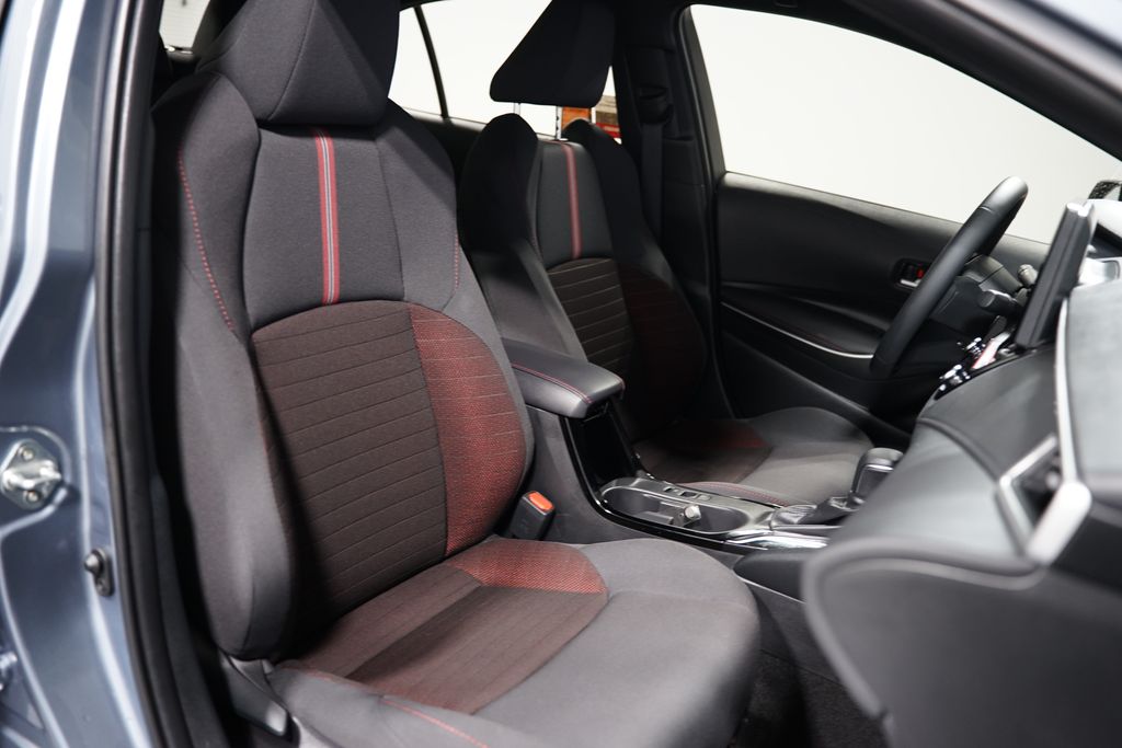 2025 Toyota Corolla SE 27