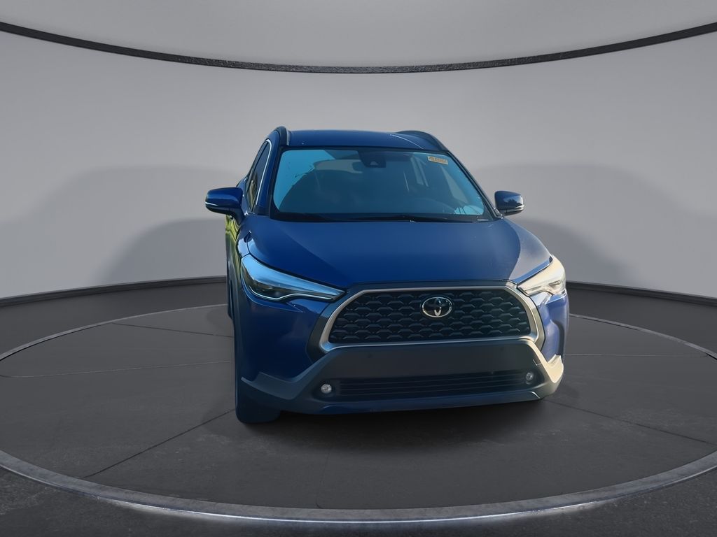 Thumbnail: 2022 Toyota Corolla Cross - 3