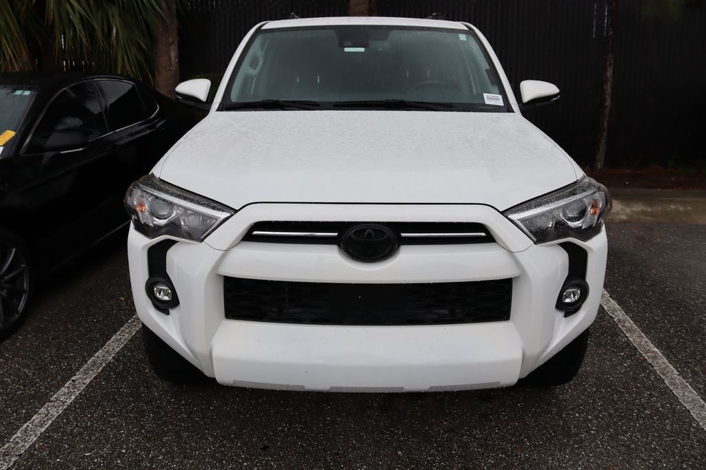 Thumbnail: 2022 Toyota 4Runner - 5