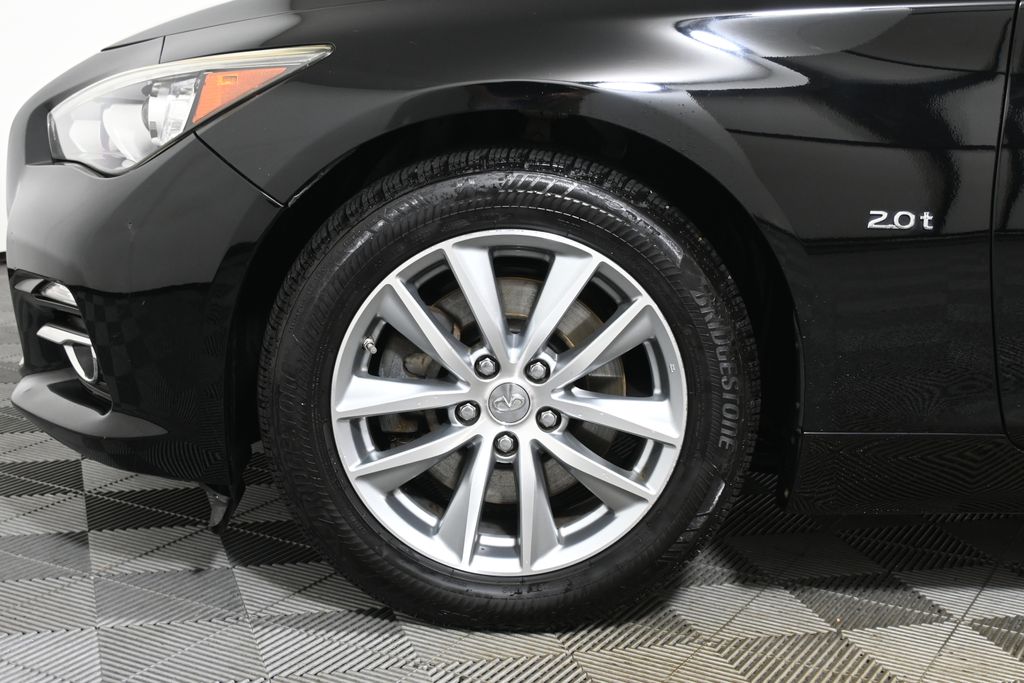 Thumbnail: 2016 INFINITI Q50 - 11