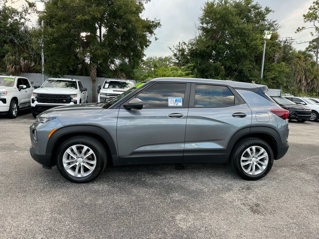 2021 Chevrolet TrailBlazer LS 43