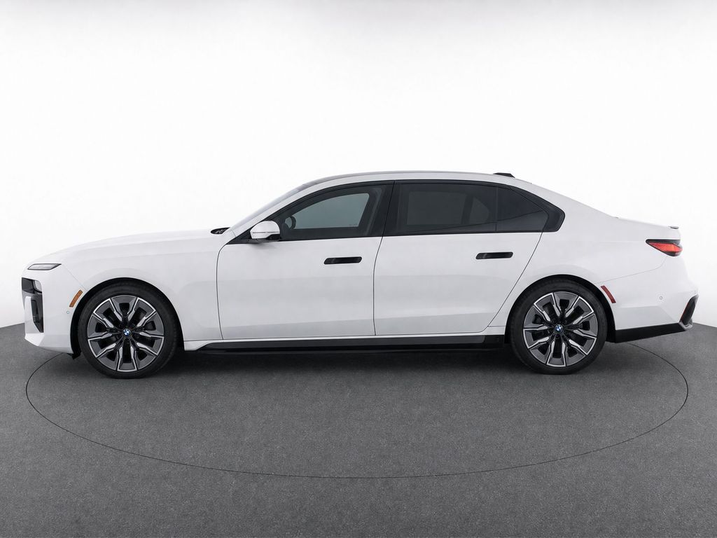 Thumbnail: 2023 BMW 7 Series - 6