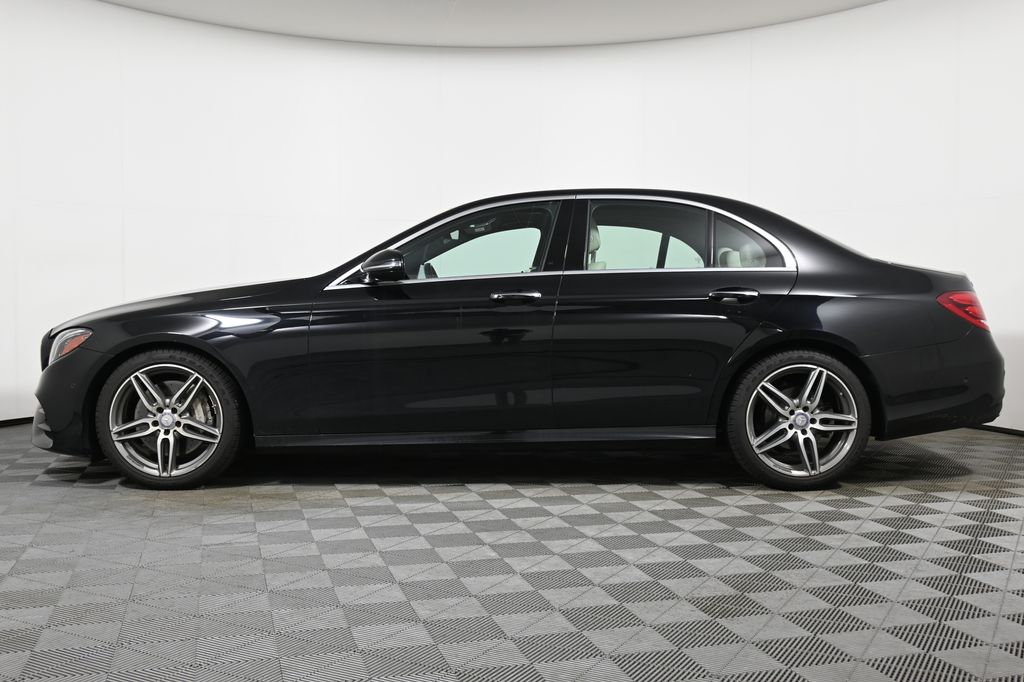 Thumbnail: 2017 Mercedes-Benz E-Class - 2