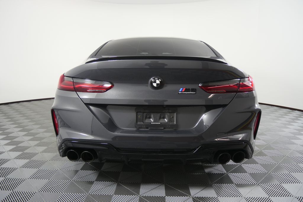 Thumbnail: 2021 BMW M8 - 3