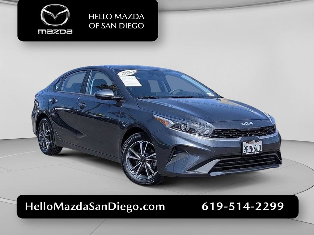 2023 Kia Forte LXS FWD