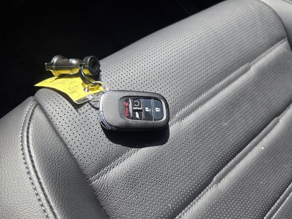 2025 Honda CR-V - $32,517