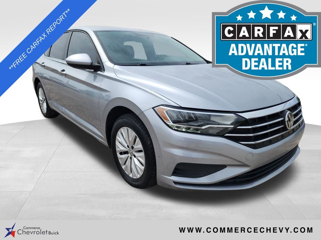 Silver Metallic 2019 Volkswagen Jetta S FWD Sedan Front-Wheel Drive 8-Speed Automatic