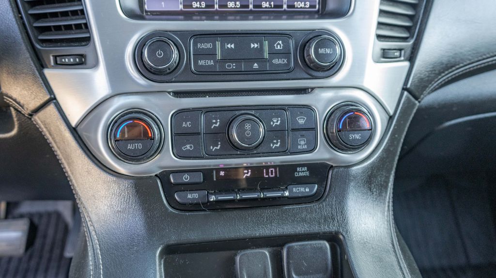 Used 2018 GMC Yukon XL SLE 4D Sport Utility