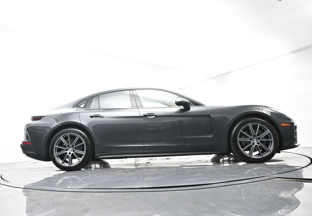 2025 Porsche Panamera Base - Photo 50