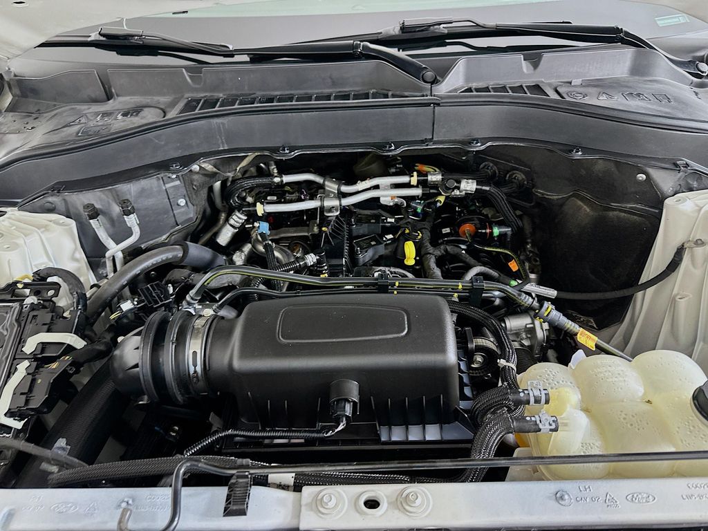 Thumbnail: 2021 Ford Explorer - 30