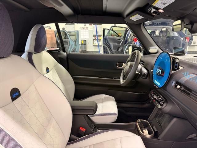 Thumbnail: 2026 MINI Cooper - 22