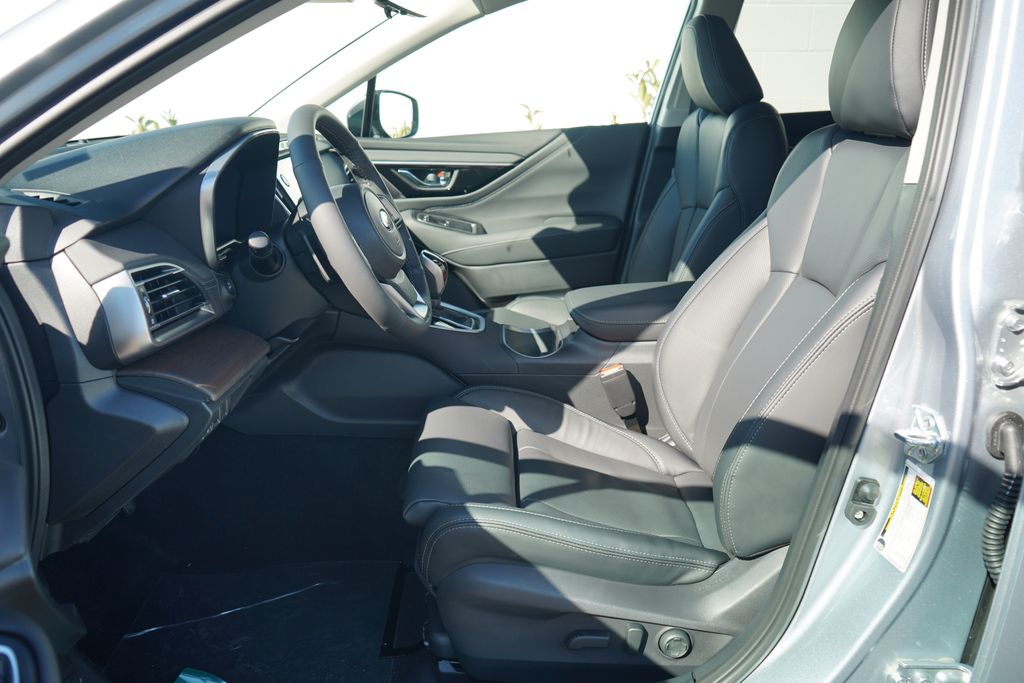 Thumbnail: 2025 Subaru Outback - 6