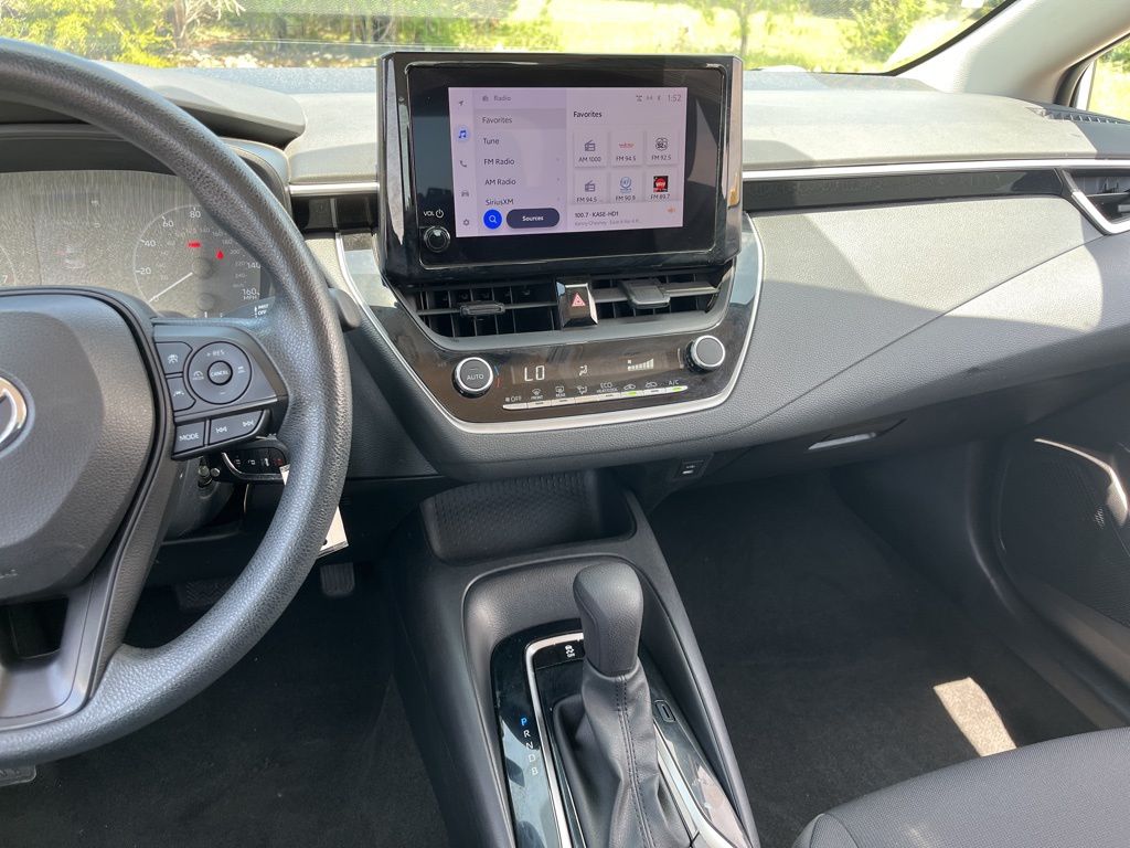 2023 Toyota Corolla LE 17