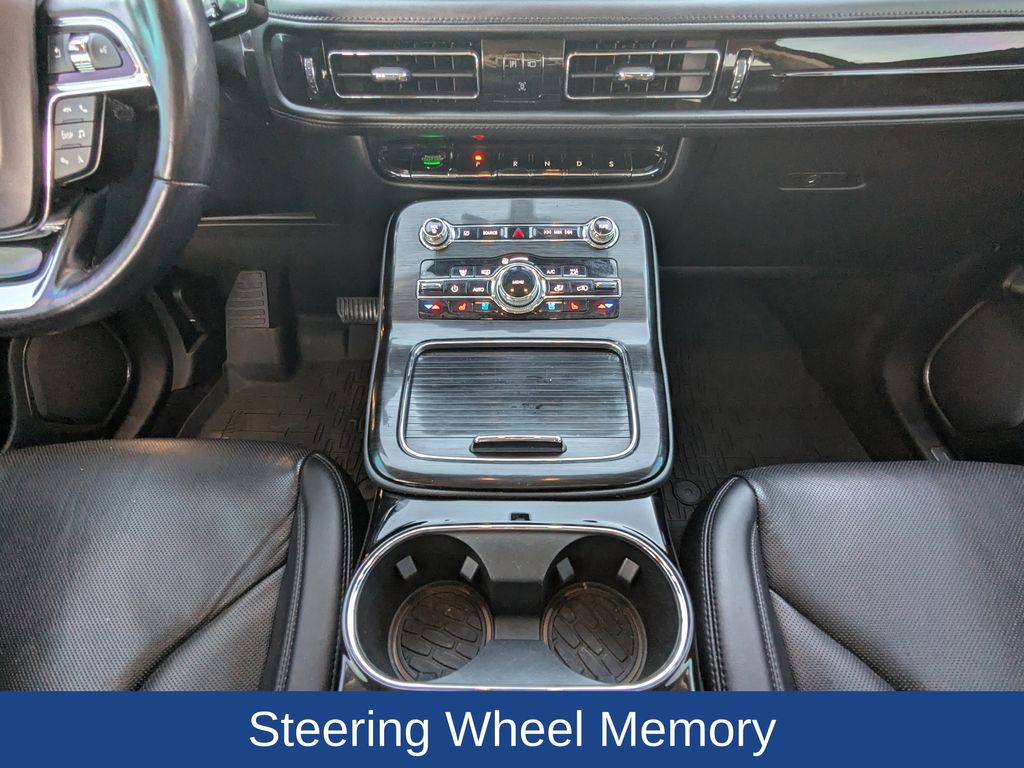 2021 Lincoln Nautilus Reserve