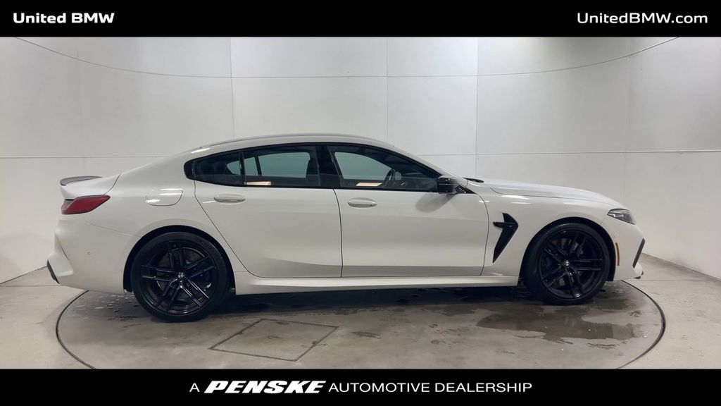 Thumbnail: 2021 BMW M8 - 9
