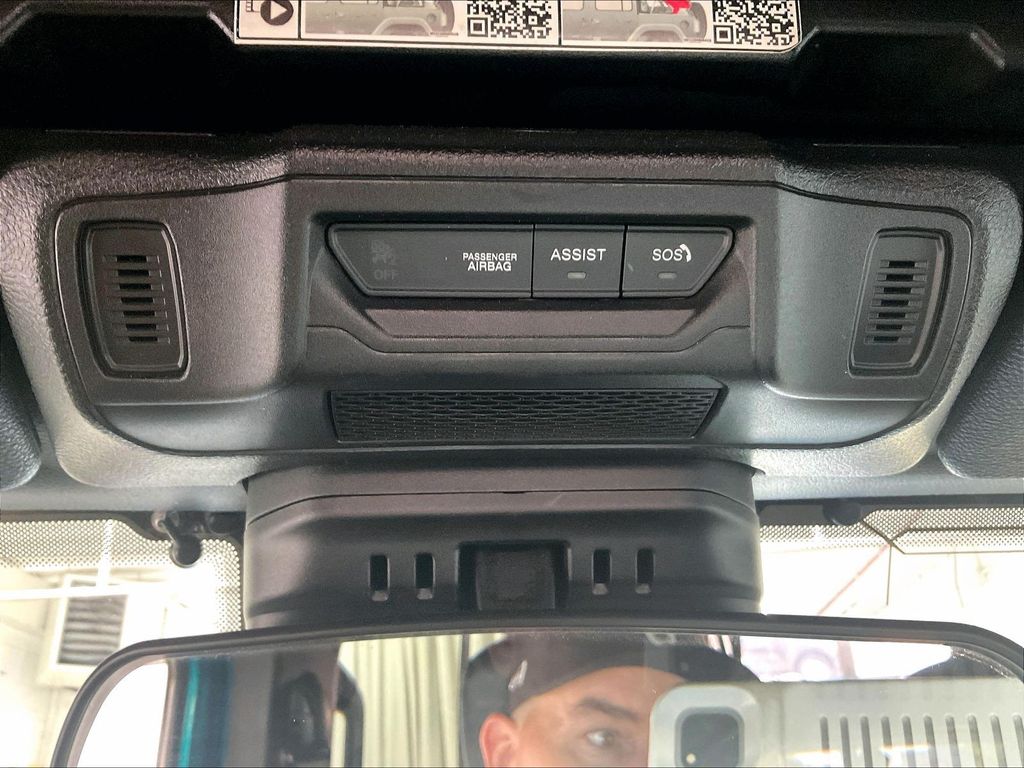 2024 Jeep Wrangler — photo 26