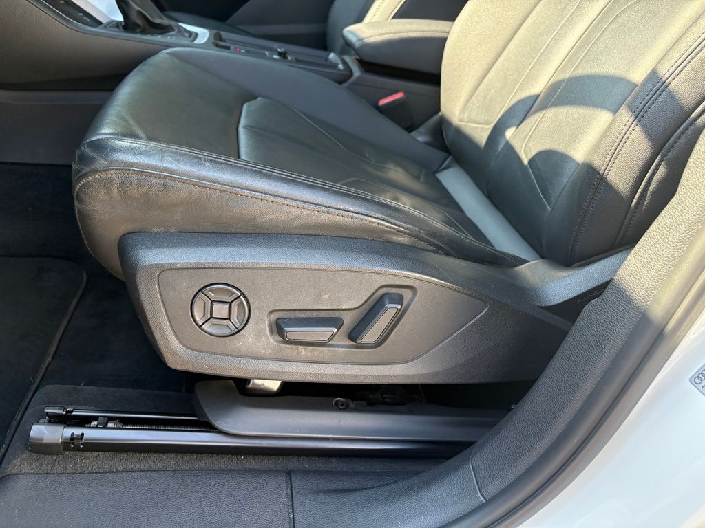 2021 Audi Q3 Premium