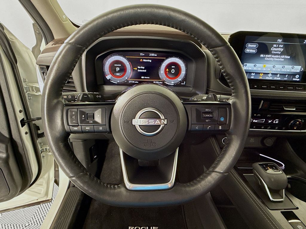 Thumbnail: 2022 Nissan Rogue - 11