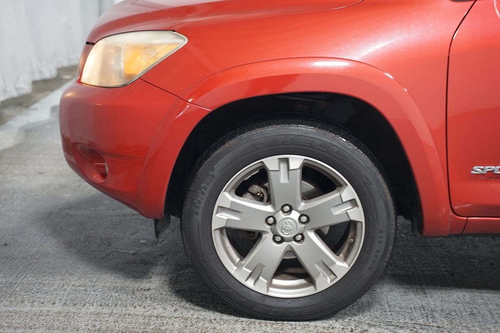 2008 Toyota RAV4 Sport 5