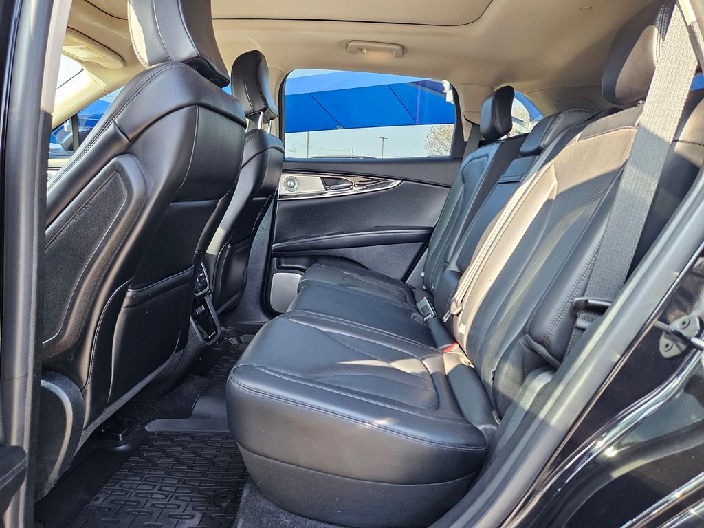 Used Car 2022 Lincoln Nautilus  Reserve For Sale Under $35,000 In San Marcos, Texas