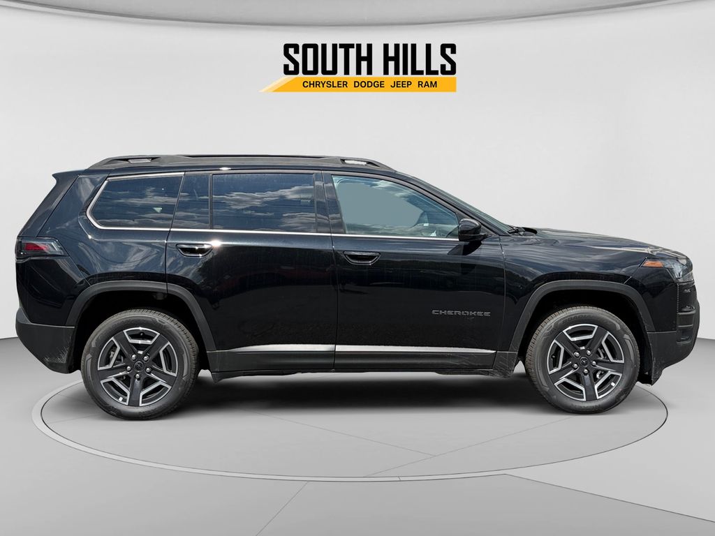 2026 Jeep Cherokee Laredo Black at South Hills CDJR
