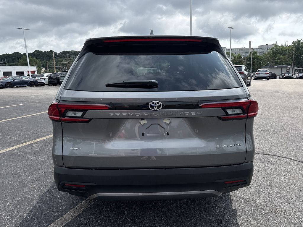 New 2026 Toyota Grand Highlander SUV