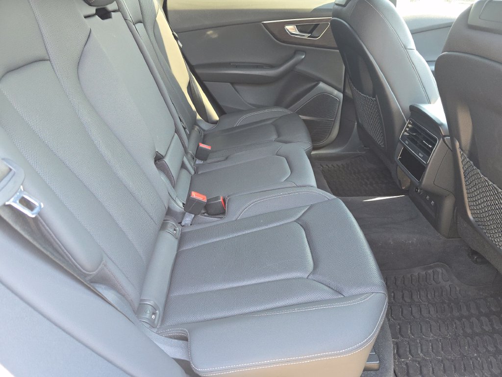 Used 2021  Audi 55 Premium Plus image 19