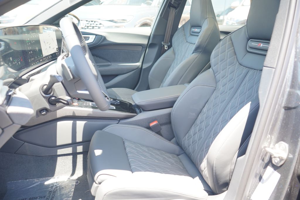 Thumbnail: 2025 Audi S5 - 6