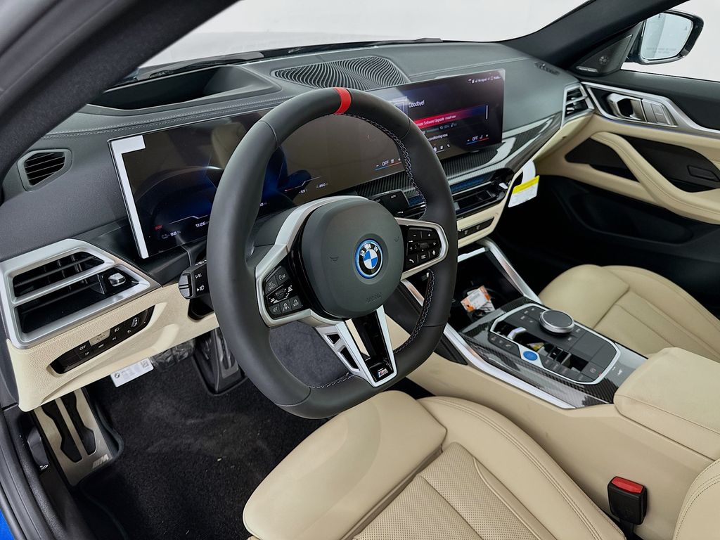 2025 BMW i4 M50 9