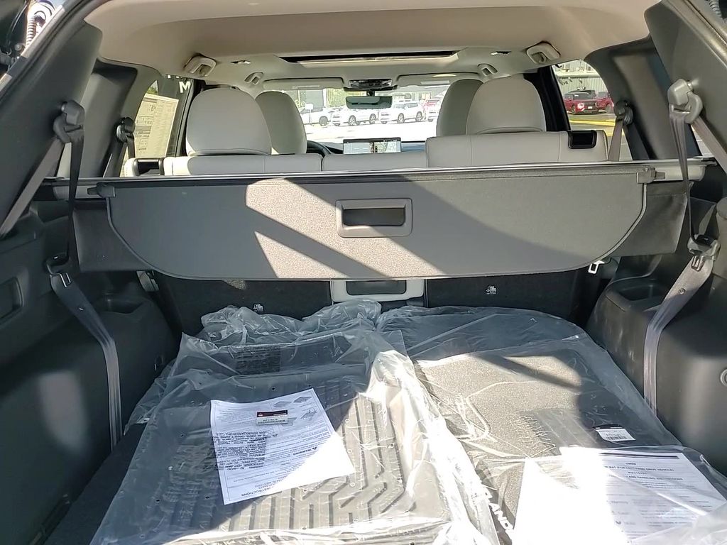 New 2025 Black Mitsubishi Platinum Edition image 17