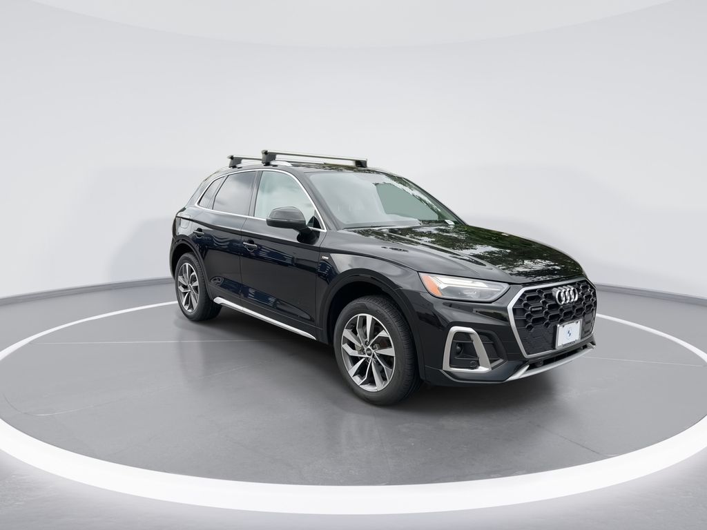 Thumbnail: 2022 Audi Q5 - 2